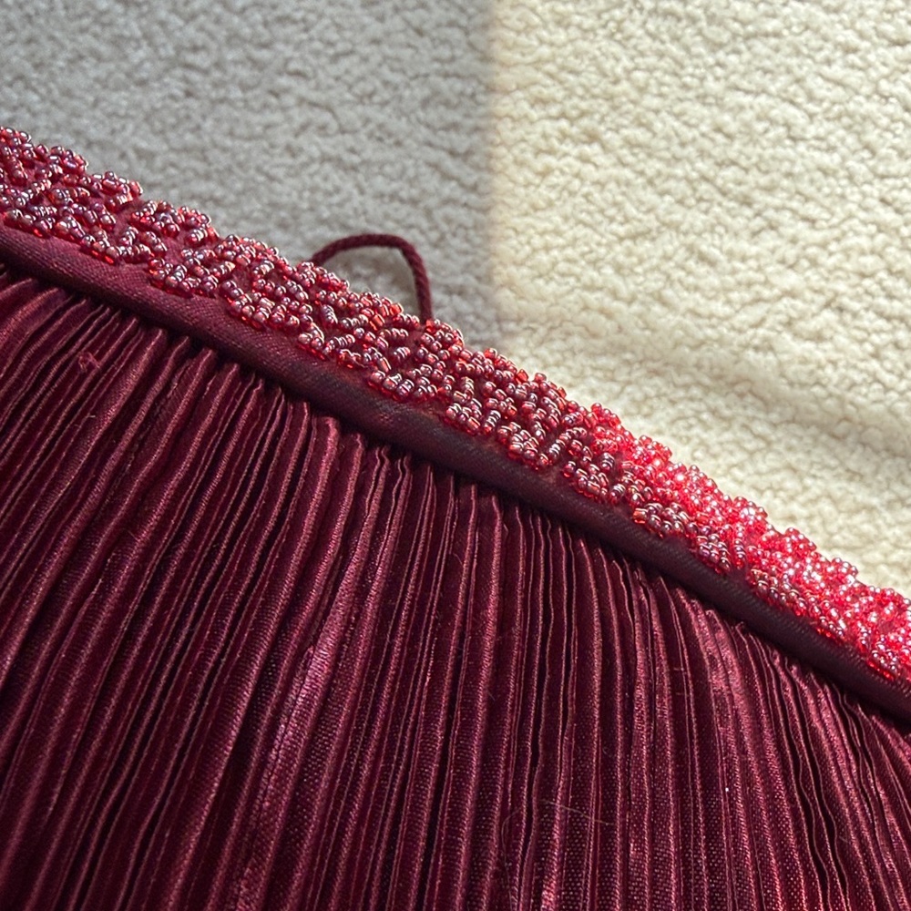 SOLD Red beaded evening bag - Picture 8 of 8